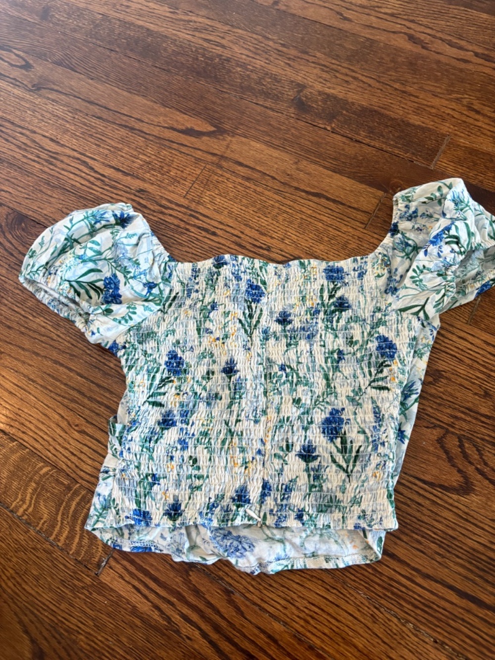 ASTR The Label- Surplice Top- Blue Floral- Small - Picture 4 of 4